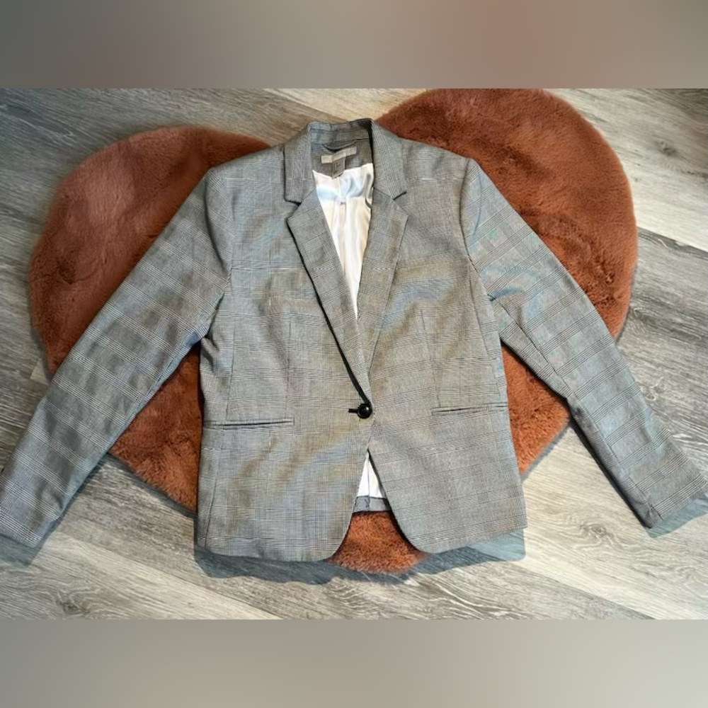 Fitted Houndstooth Blazer